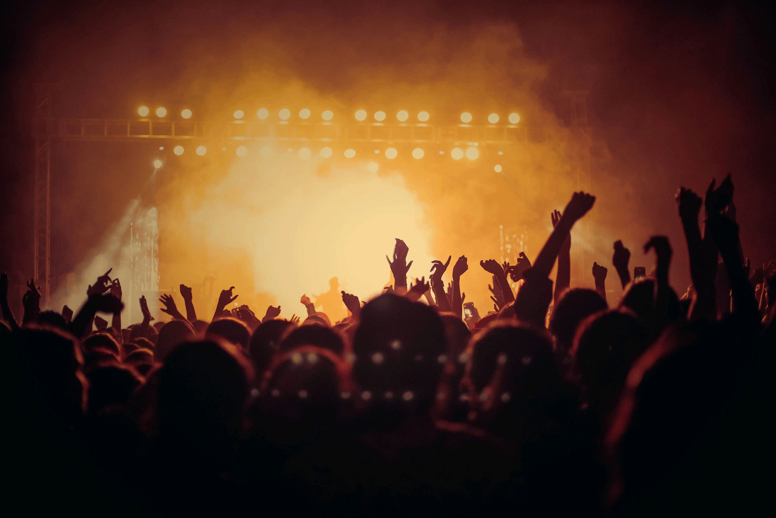Concert | The 10 Most Badass, Best Guitar Players Throughout History