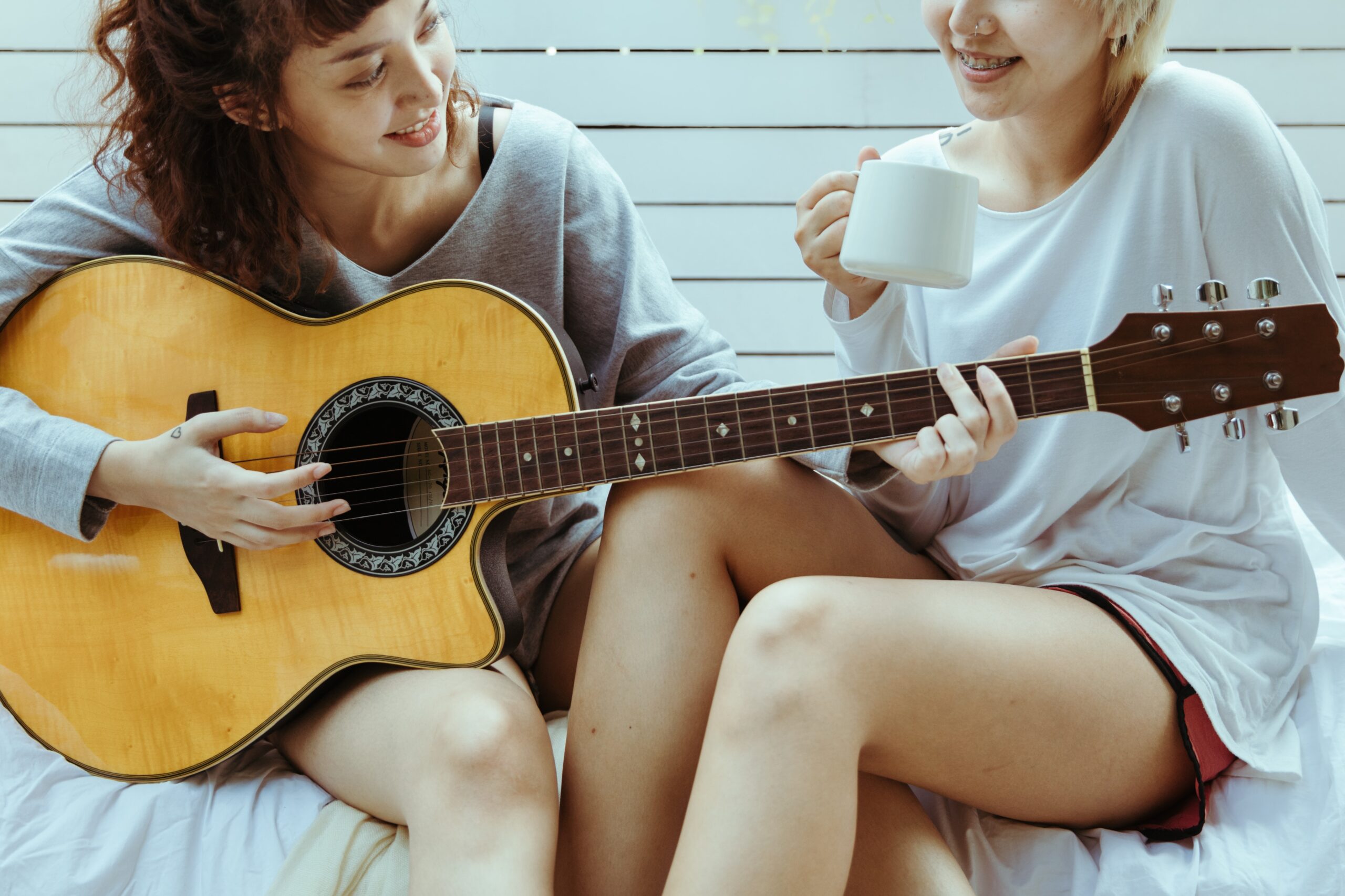 Two Girls Playing Guitar | Best Way To Learn Guitar At Home Today (9+ Easy Tips)